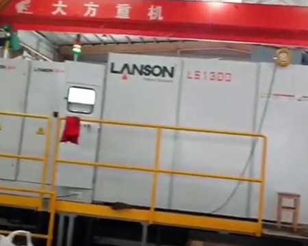 午夜理论视频機械客戶大機現場視頻
