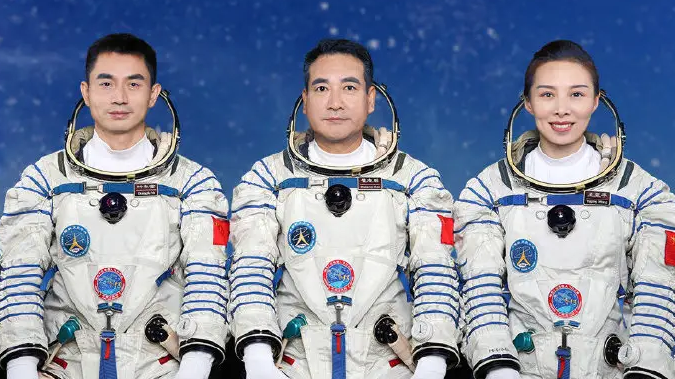 山東午夜理论视频羅茨午夜免费小视频廠家祝賀神舟十三號返回艙成功著陸！(圖1)
